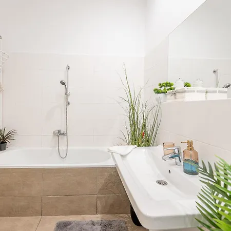 Puskinova 100m2 6 Beds Center * Košice